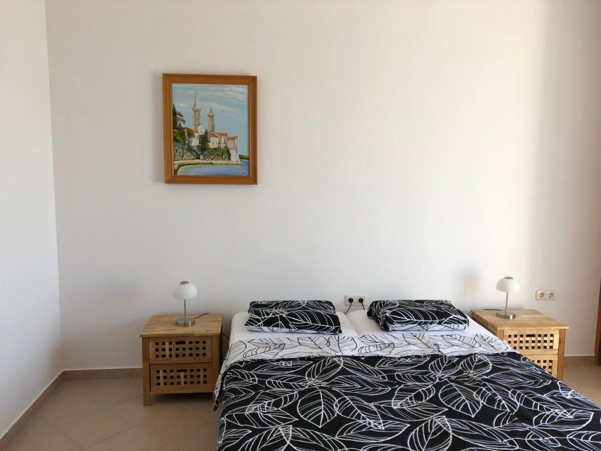 סבטי פיליפ אי ג'קוב Apartments Delfini מראה חיצוני תמונה