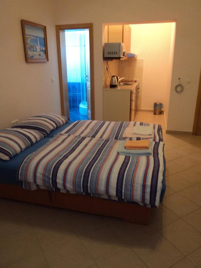 סבטי פיליפ אי ג'קוב Apartments Delfini מראה חיצוני תמונה