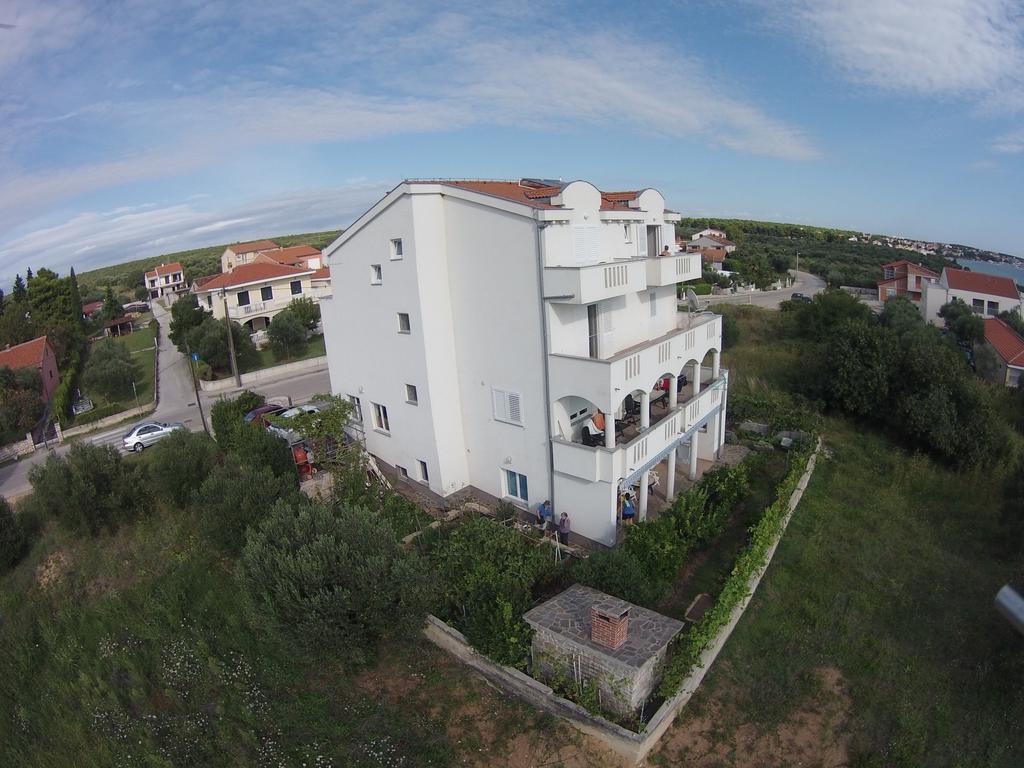 סבטי פיליפ אי ג'קוב Apartments Delfini מראה חיצוני תמונה